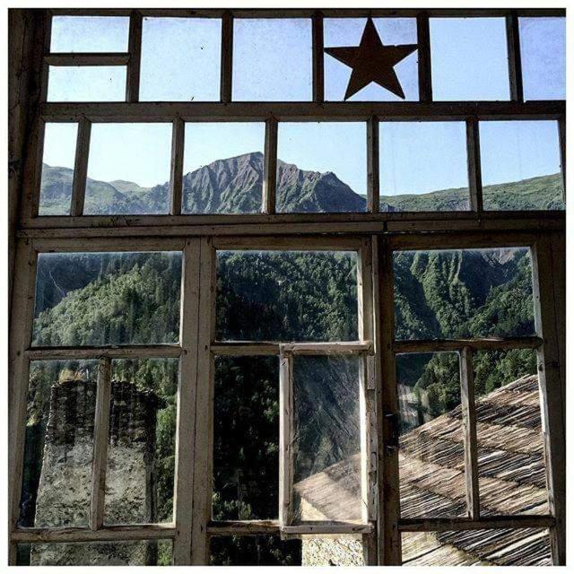 Gunter Guest House Adishi エクステリア 写真